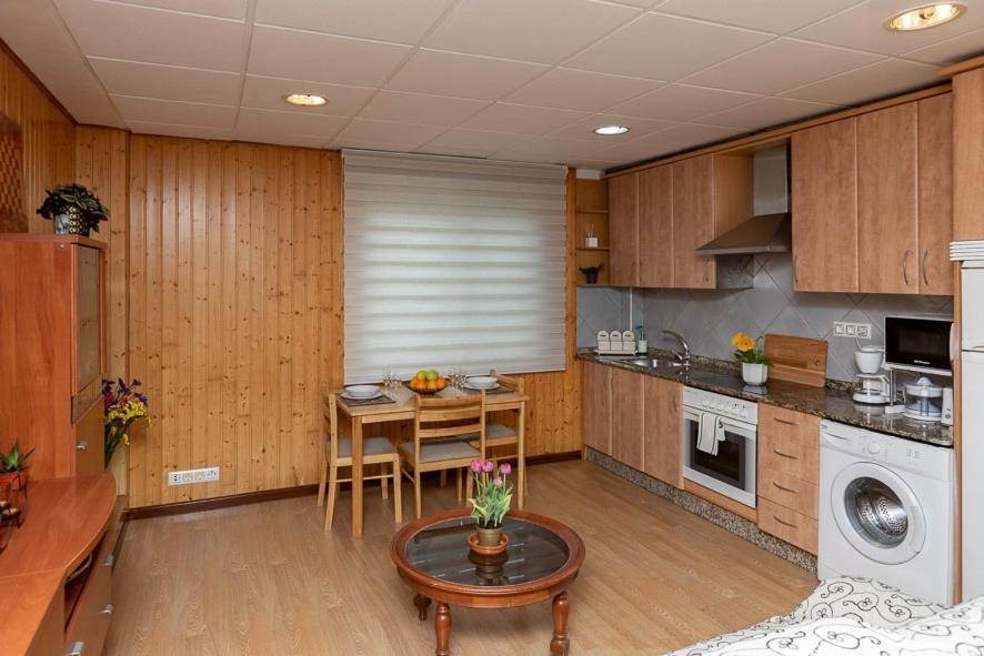 Holiday Home Vigo Curras Street Extérieur photo